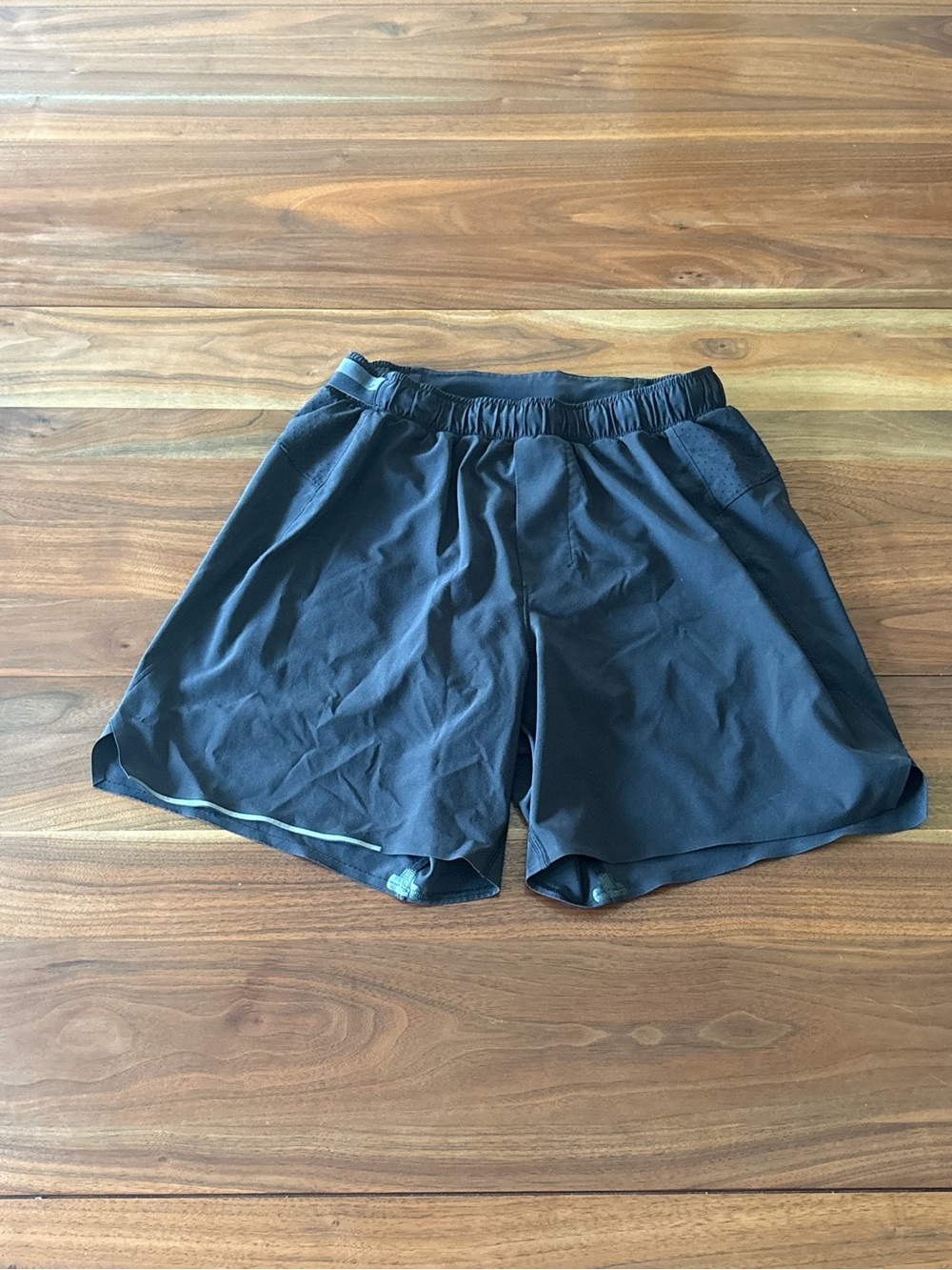 lululemon athletica Men's Black Athletic Shorts with Elastic Waistband